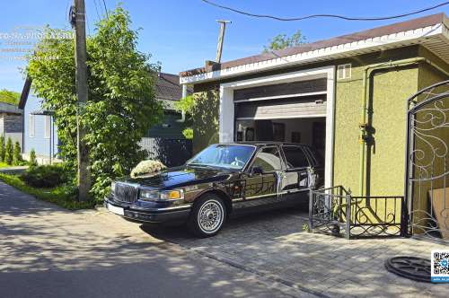 Lincoln Town Car и вариант украшения №33 Lincoln Town Car и вариант украшения №33