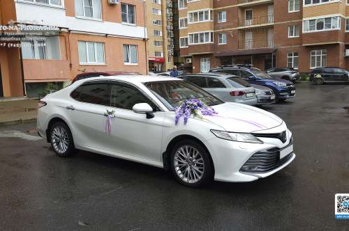 Toyota Camry и вариант украшения №96