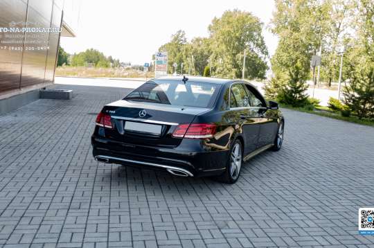 Mercedes E300 W212 AMG (Мерседес Е300 АМГ), черный Mercedes E300 W212 AMG (Мерседес Е300 АМГ), черный