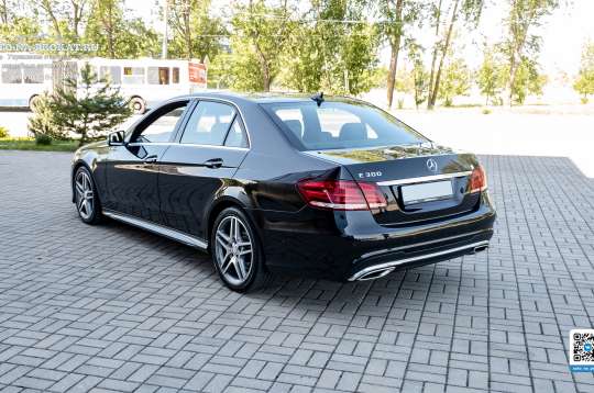 Mercedes E300 W212 AMG (Мерседес Е300 АМГ), черный Mercedes E300 W212 AMG (Мерседес Е300 АМГ), черный