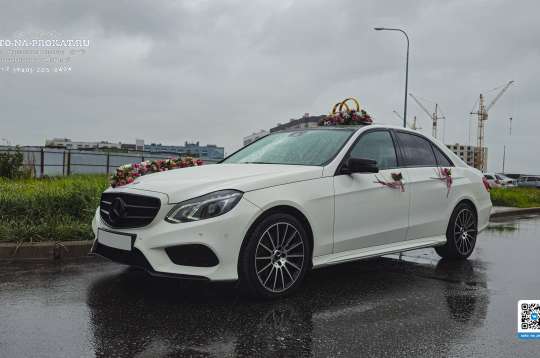 Mercedes E300 W212 AMG (Мерседес Е300 АМГ), белый Mercedes E300 W212 AMG (Мерседес Е300 АМГ), белый
