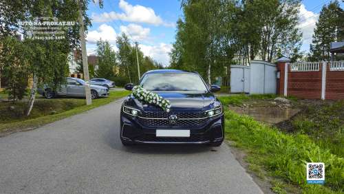 Черный Volkswagen Passat NMS на свадьбу с водителем