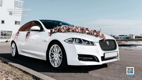 Вариант украшений для свадебного авто №02