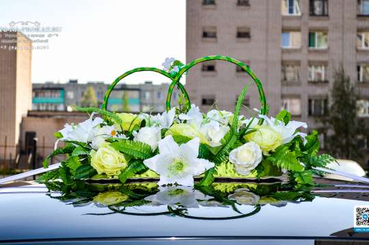 Вариант украшений для свадебного авто №47