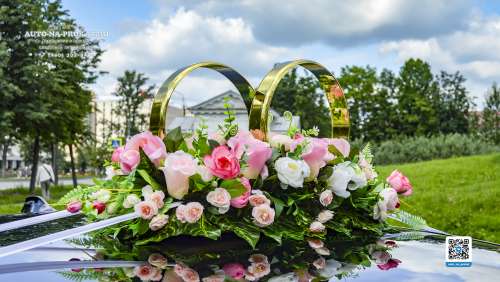 Вариант украшений для свадебного авто №52