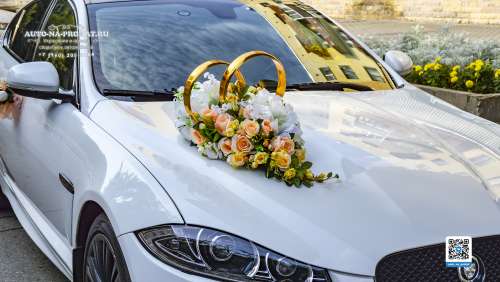 Вариант свадебного украшения 54