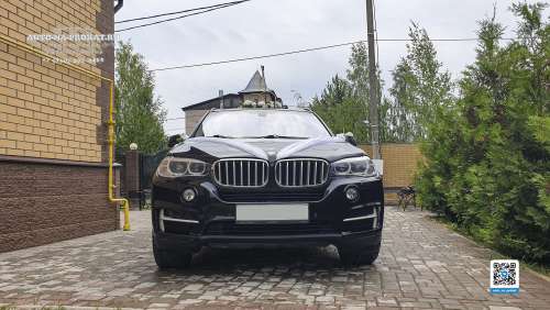 Вариант украшений для свадебного авто №56