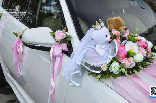 Вариант украшений для свадебного авто №03