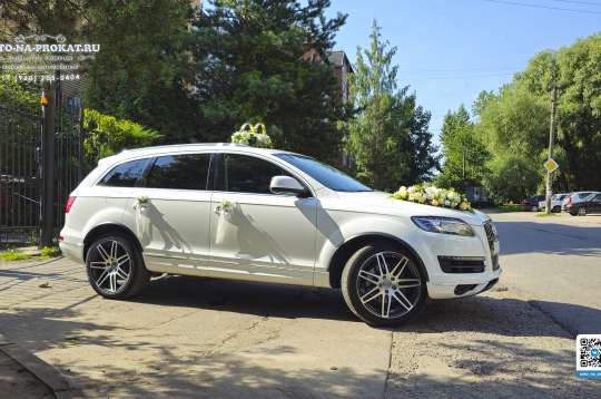 Вариант украшений для свадебного авто №09