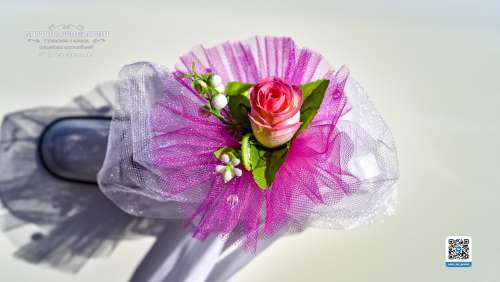 Вариант украшений для свадебного авто №65