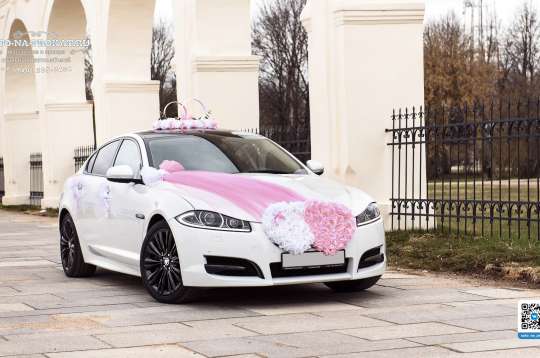 Вариант украшений для свадебного авто №69