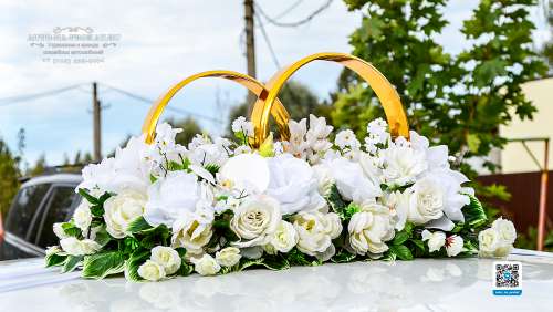Вариант украшений для свадебного авто №23 Вариант украшений для свадебного авто №23