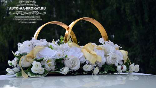 Вариант свадебного украшения 19