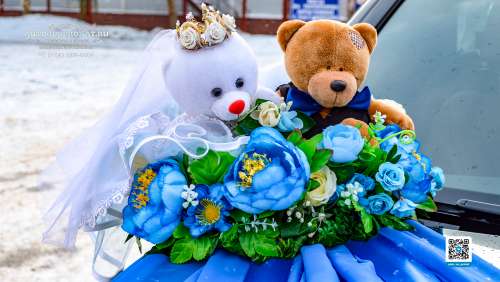 Вариант украшений для свадебного авто №25
