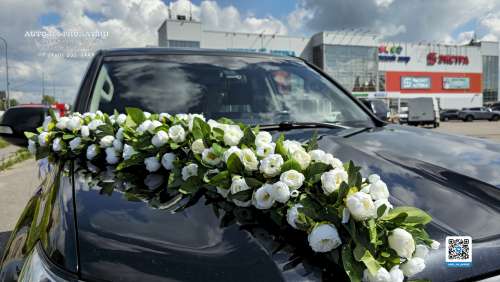 Вариант украшений для свадебного авто №26