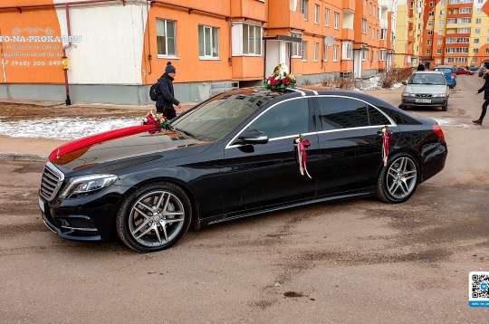 Вариант украшений для свадебного авто №31