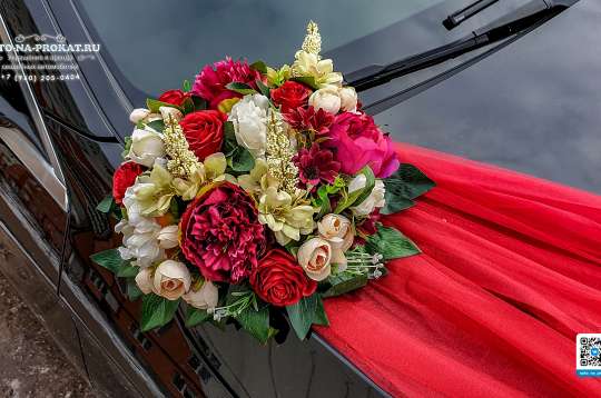 Вариант украшений для свадебного авто №31