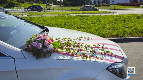 Вариант украшений для свадебного авто №17