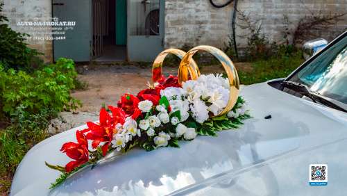 Вариант украшений для свадебного авто №32