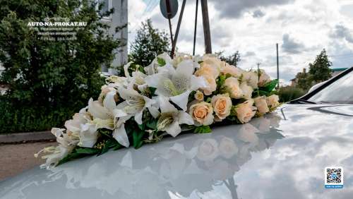 Вариант свадебного украшения 33 Вариант свадебного украшения 33