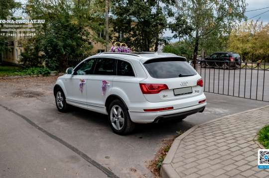 Вариант декора для свадебного авто №34