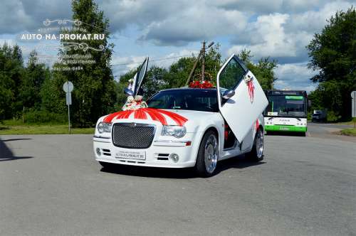 Chrysler 300c и вариант украшения №66