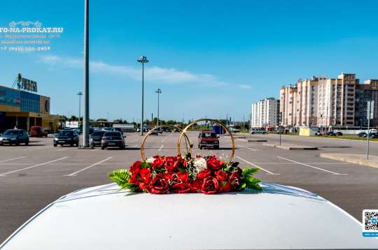 Вариант украшений для свадебного авто №36
