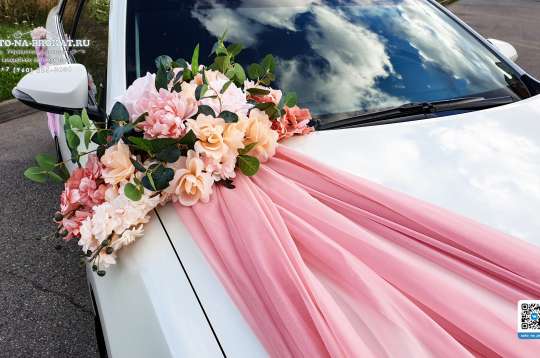 Вариант украшений для свадебного авто №71 Вариант украшений для свадебного авто №71