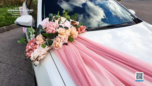 Вариант украшений для свадебного авто №71
