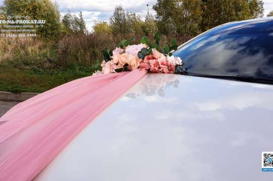 Вариант украшений для свадебного авто №71 Вариант украшений для свадебного авто №71