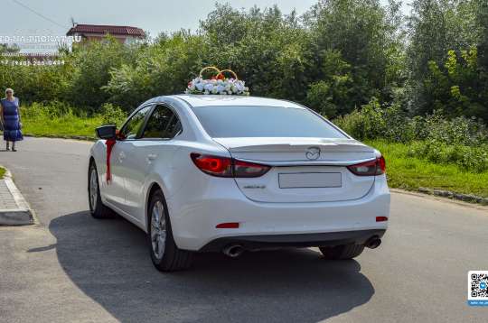 Вариант украшений для свадебного авто №72