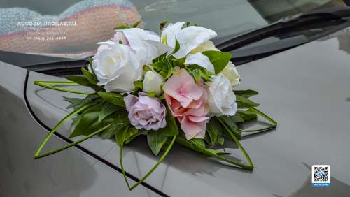 Вариант украшений для свадебного авто №74