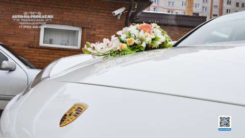 Вариант украшений для свадебного авто №86