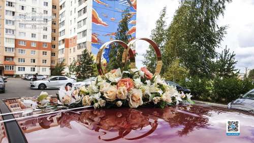 Вариант украшений для свадебного авто №86