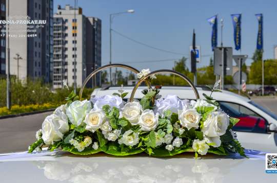 Вариант украшений для свадебного авто №91