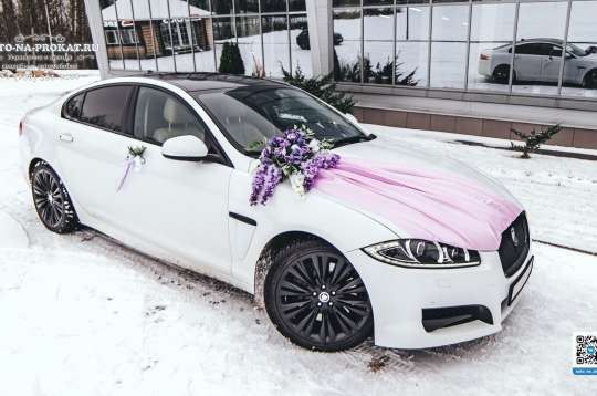 Вариант украшений для свадебного авто №96