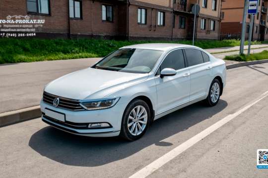 Бронирование белого Volkswagen Passat на свадьбу Бронирование белого Volkswagen Passat на свадьбу