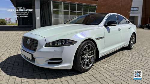 Арендовать белый Jaguar XJ на свадьбу