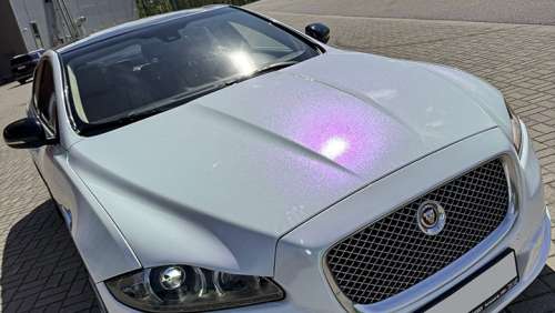 Белый Jaguar XJ на свадьбу в Великом Новгороде