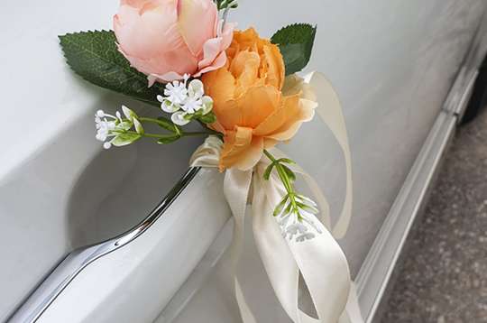 Вариант украшений для свадебного авто №99