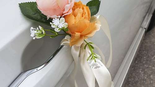 Вариант украшений для свадебного авто №99