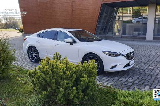 Бронирование белой Mazda 6 на свадьбу