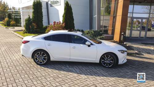 Прокат белой Mazda 6 с водителем