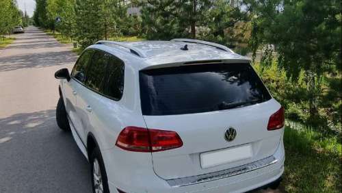Volkswagen Touareg (Фольксваген Туарег) белый