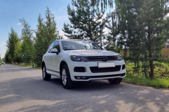Volkswagen Touareg (Фольксваген Туарег) белый Volkswagen Touareg (Фольксваген Туарег) белый