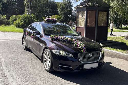 Jaguar XJ и вариант украшения №101