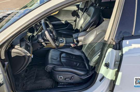 Аренда Audi A7 на свадьбу Аренда Audi A7 на свадьбу